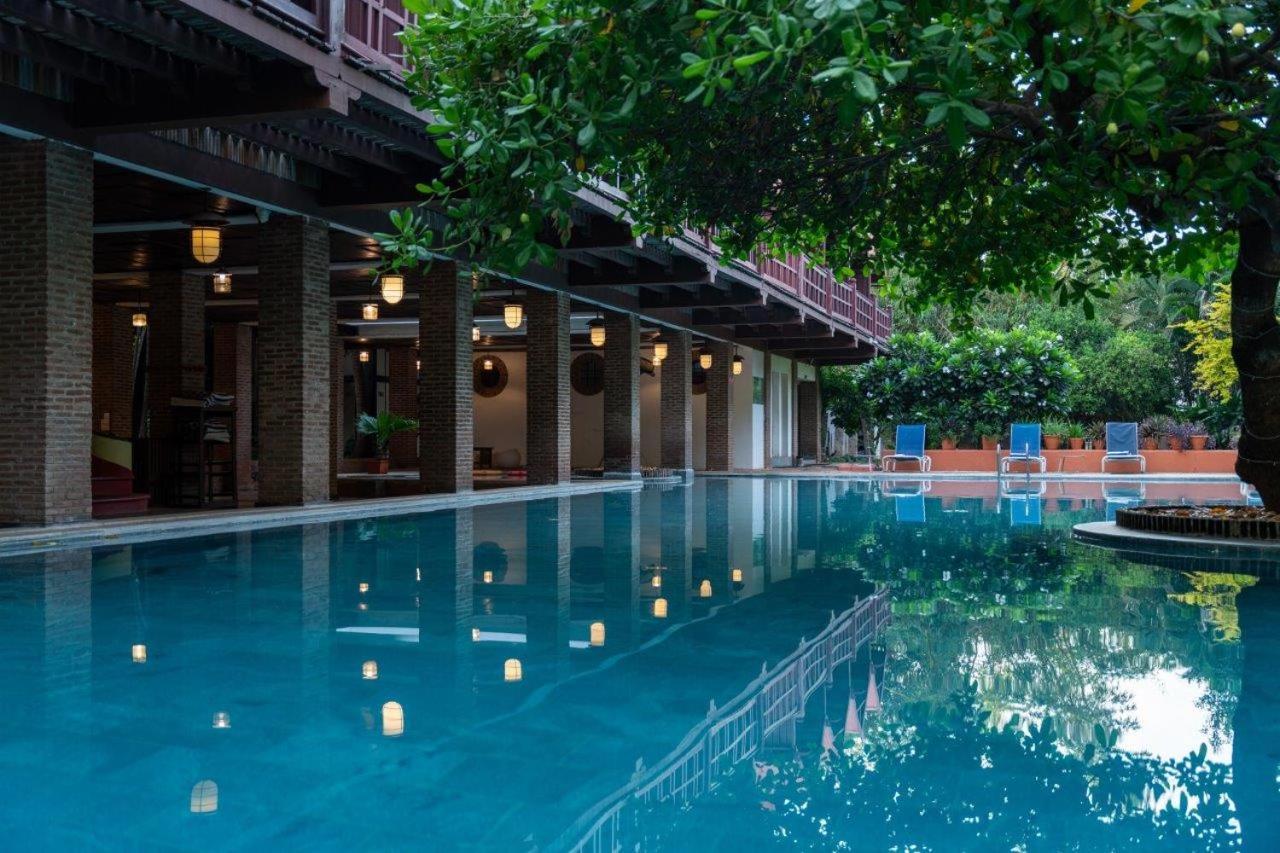 แมงโก้ ฮิลล์ บาย ป๊อปปี้ส์ Hotel ปอนดิเชอรี ภายนอก รูปภาพ