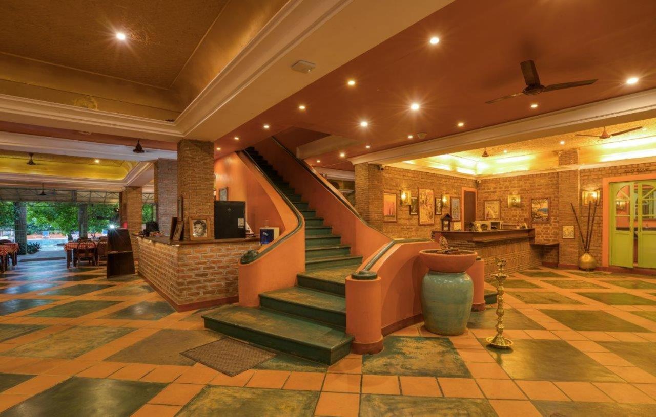 แมงโก้ ฮิลล์ บาย ป๊อปปี้ส์ Hotel ปอนดิเชอรี ภายนอก รูปภาพ