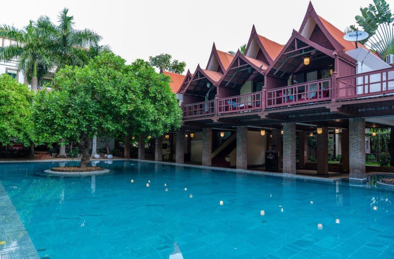 แมงโก้ ฮิลล์ บาย ป๊อปปี้ส์ Hotel ปอนดิเชอรี ภายนอก รูปภาพ